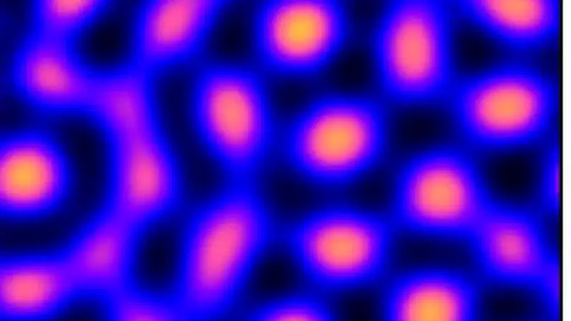 Supersolids and quantum droplets via light mediated interactions